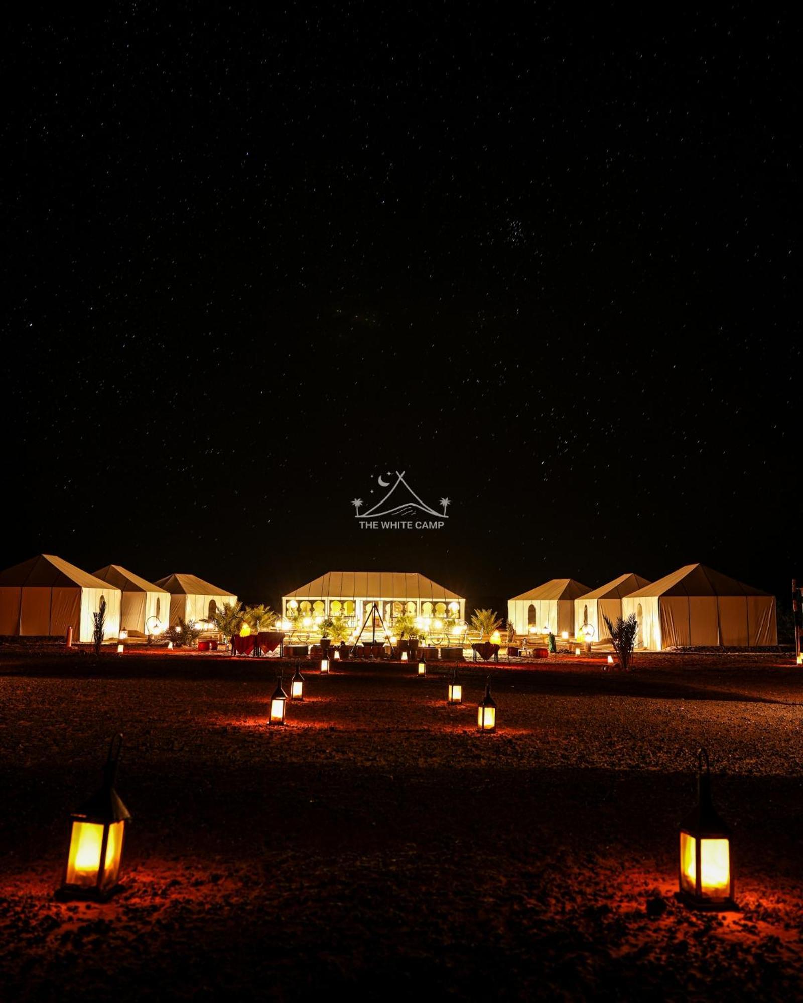 The White Camp - Your Merzouga Luxury Desert Camp & Erg Chebbi Dunes Camel Riding Екстер'єр фото