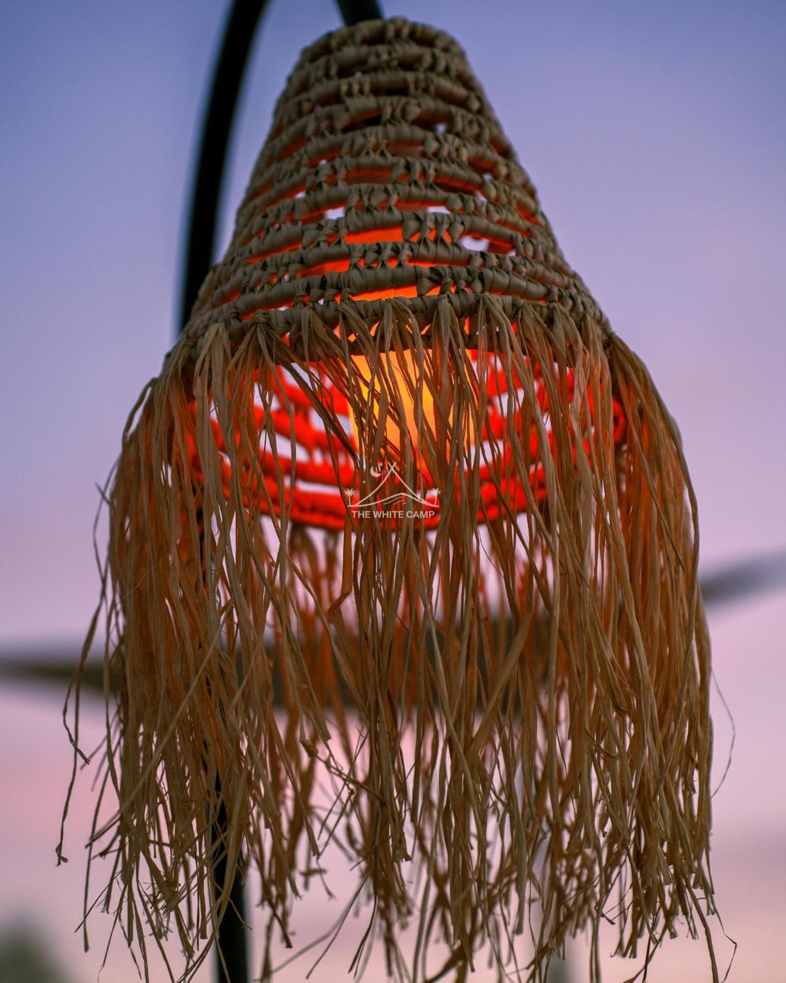 The White Camp - Your Merzouga Luxury Desert Camp & Erg Chebbi Dunes Camel Riding Екстер'єр фото